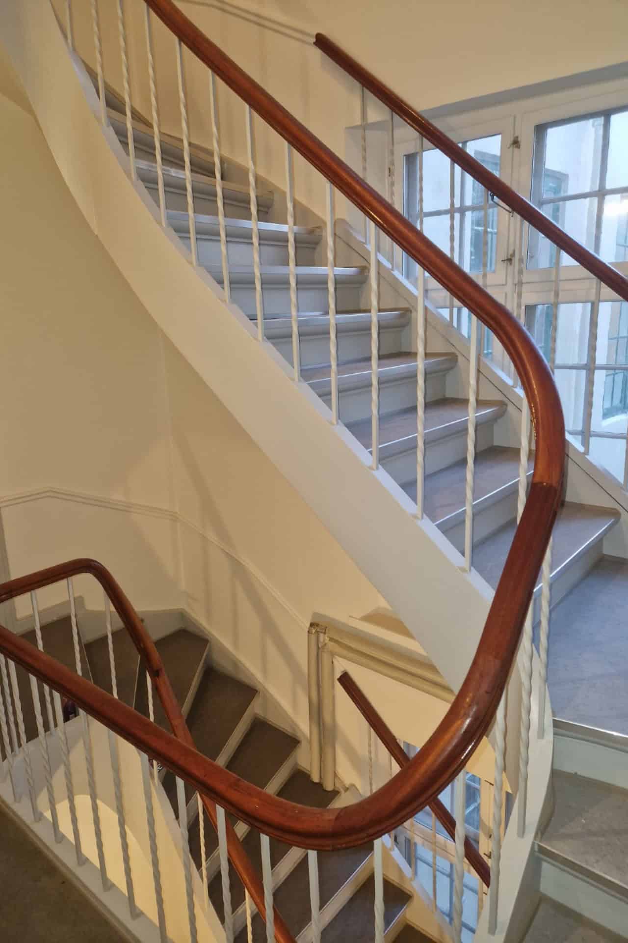 Renovering af opgang: Genskab det smukke og oprindelige udtryk
